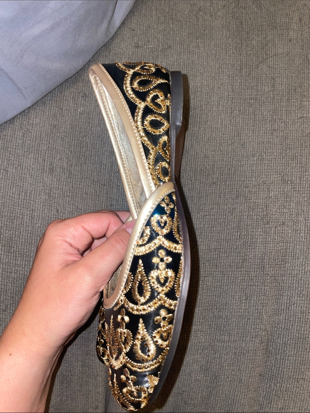 Embroidered Black and Gold "Delco" Women's Flats size 36 (5 1/2-6) - Picture 2 of 6
